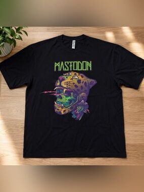 Graphic Large Black T-Shirt - Neon Leopard Skull Design
